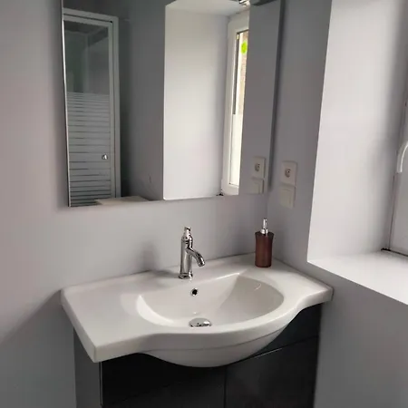 De L' Ancienne Metairie * Vivonne